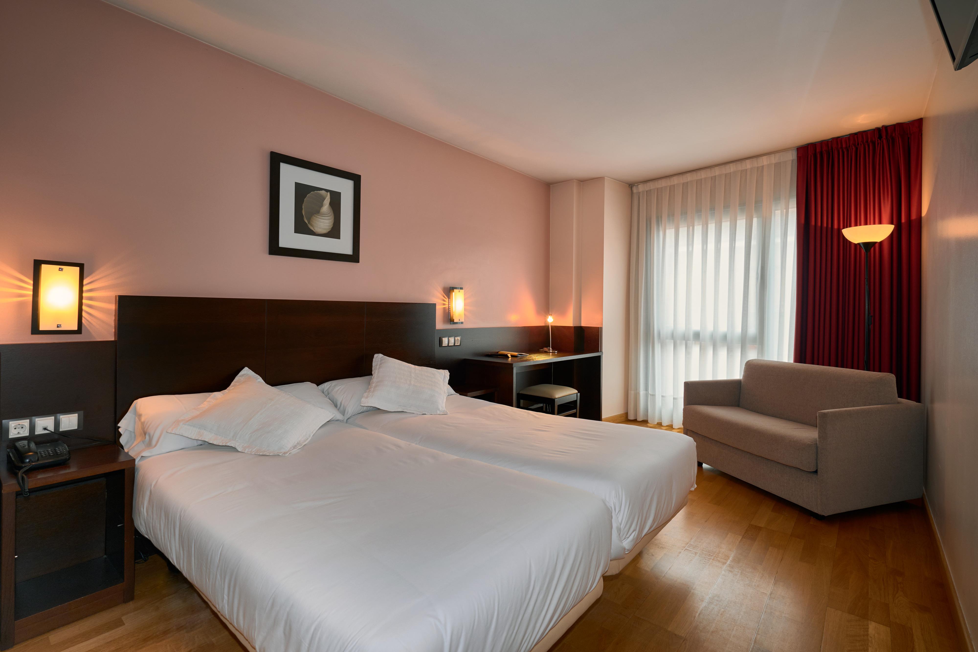 Hotel Castro Real Oviedo Kültér fotó