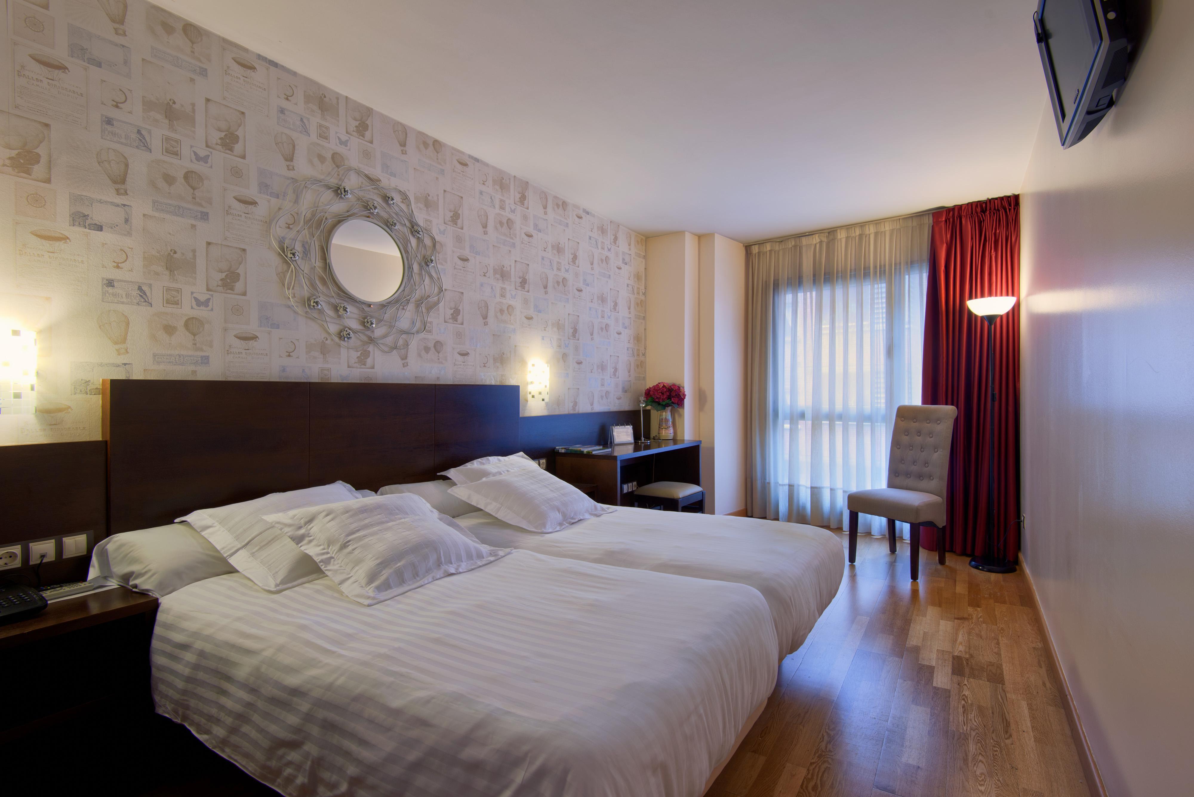 Hotel Castro Real Oviedo Kültér fotó