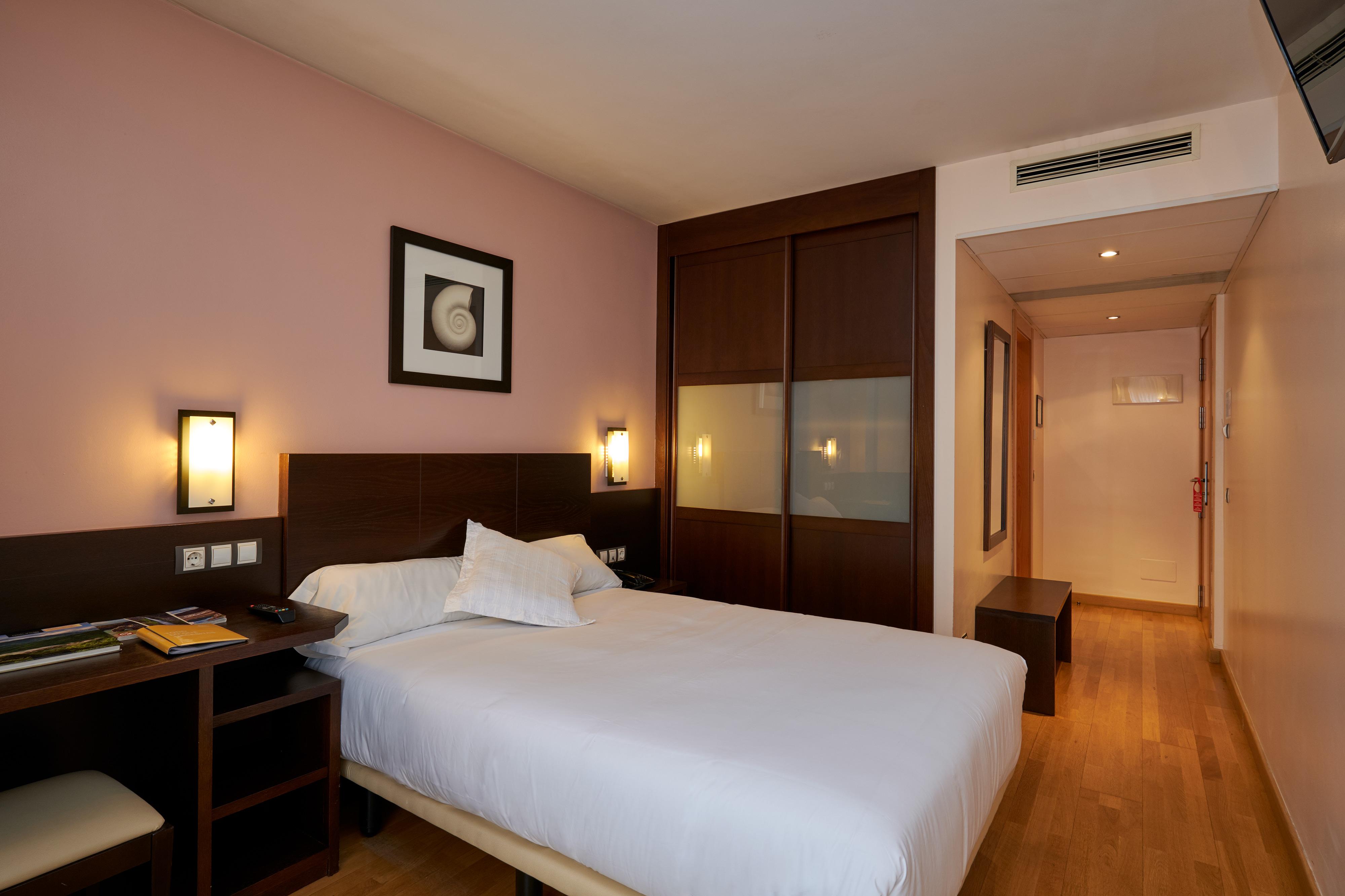 Hotel Castro Real Oviedo Kültér fotó