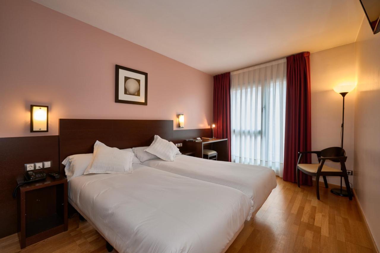 Hotel Castro Real Oviedo Kültér fotó
